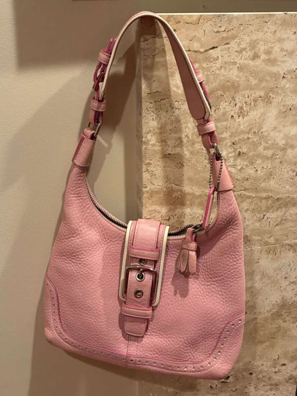 Pink Pebbled Leather Coach Hamptons Hobo Shoulder Bag - Picture 3 of 6